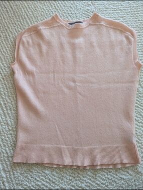 360 Cashmere Light Pink Sleeveless V-Neck Sweater